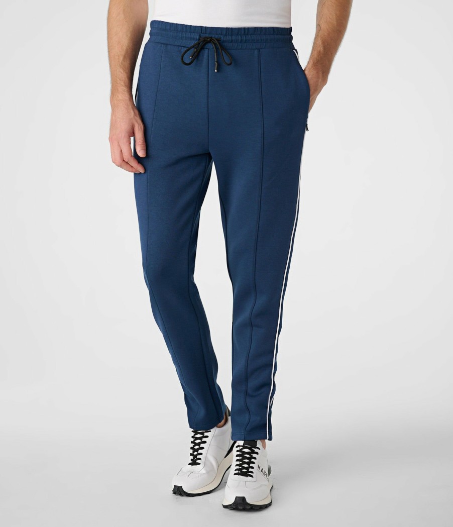 Men * | Shoping Model Track Pant